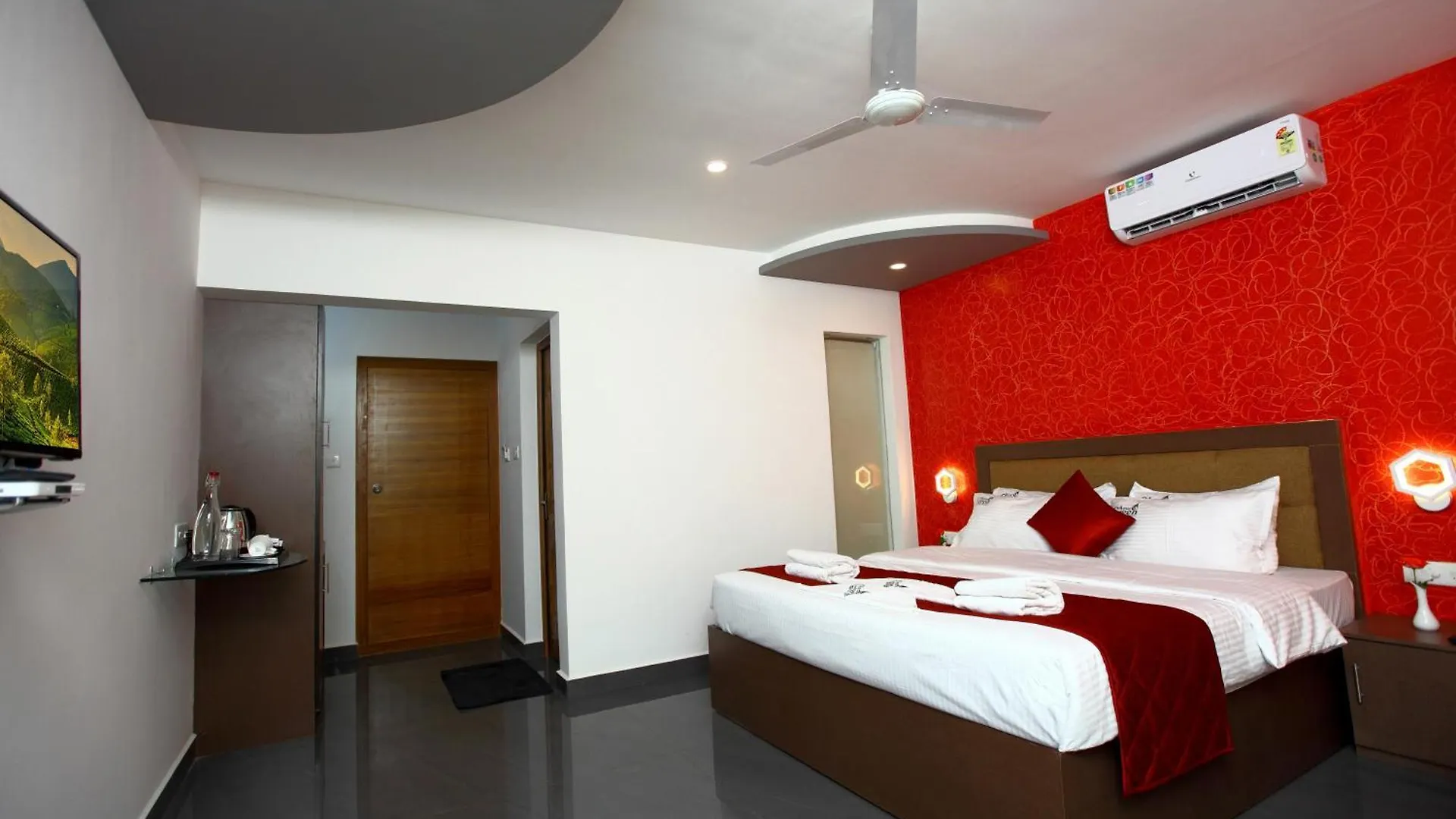 Ayur Green Resort And Spa Munnar Hotel