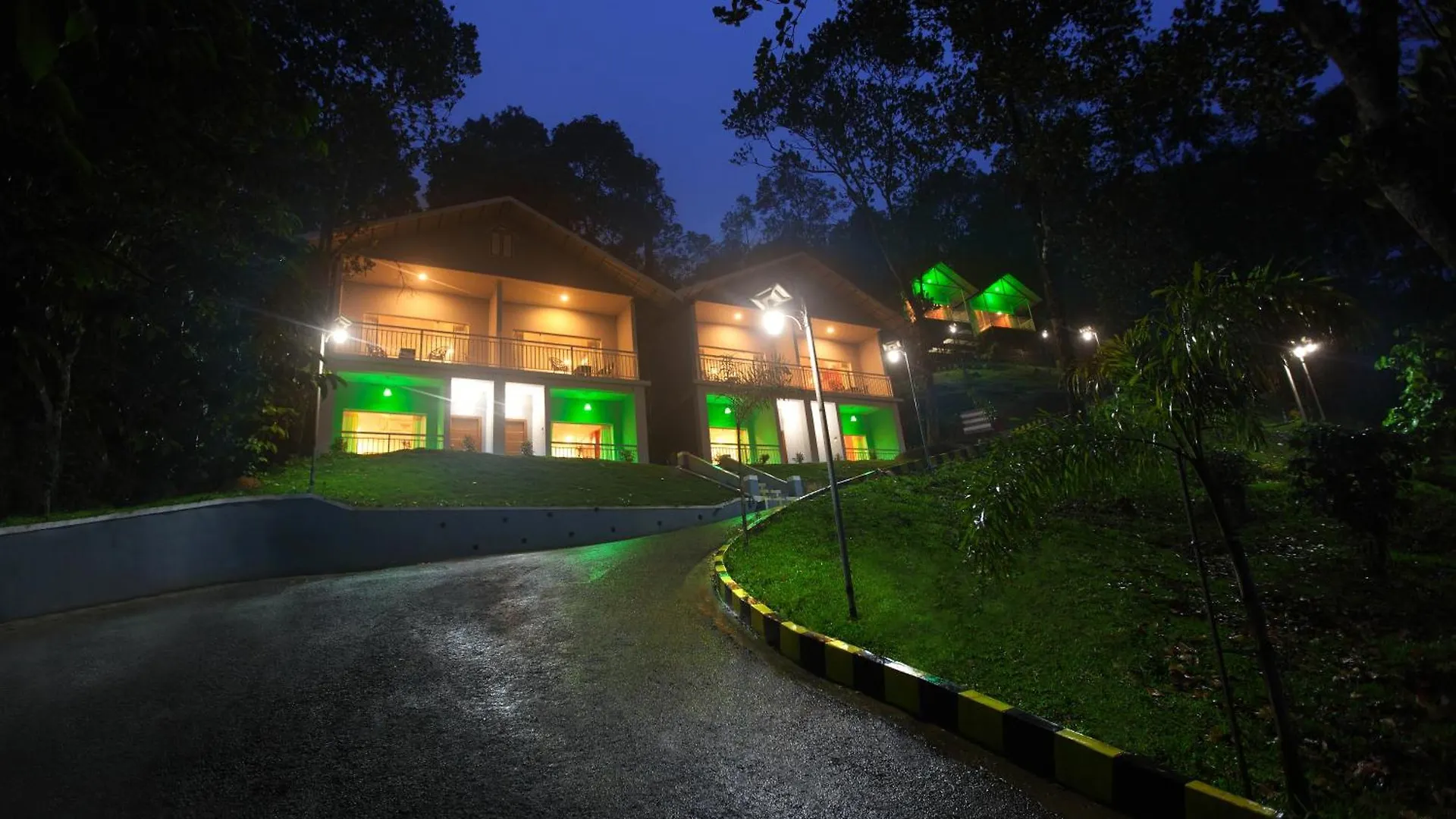 Ayur Green Resort And Spa Munnar 3*,